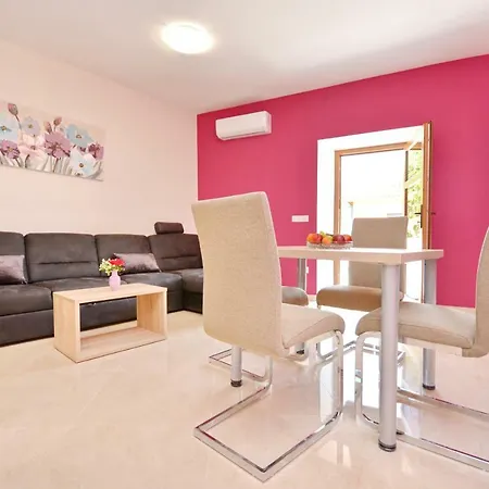 Apartman King Nin