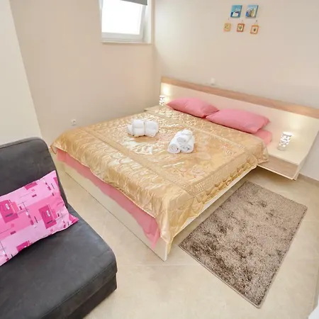 Apartman King *